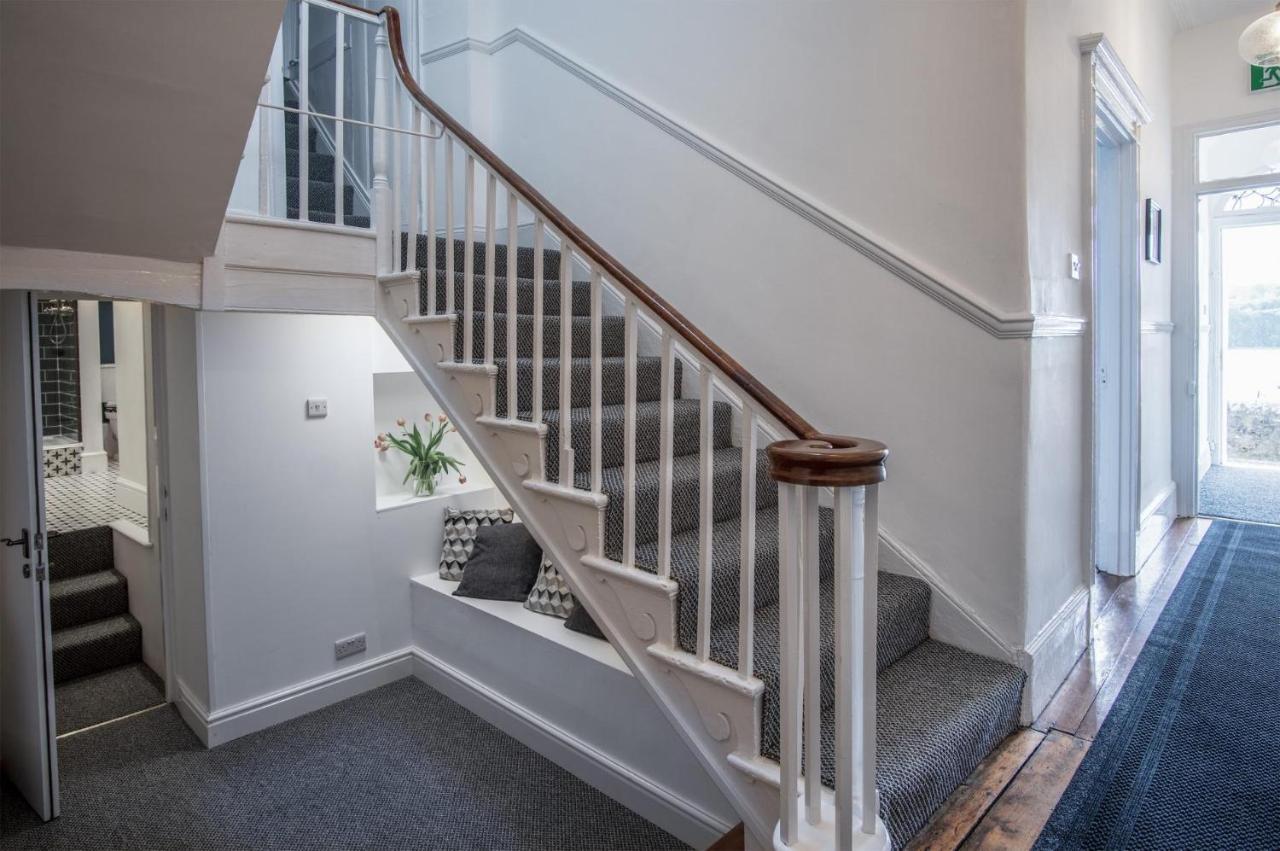 Gwynne House - 6 Bedroom Luxurious Holiday Home - Tenby Harbour Exterior photo